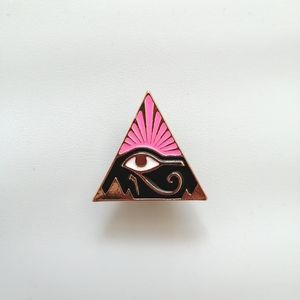 📍2/20$ Eye Of Horus Enamel Pin NWOT